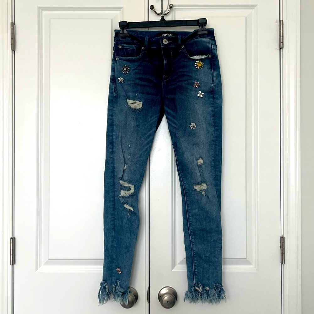 Embellished, distressed skinny jeans